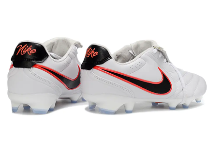 Nike Tiempo Ligera Pro LE Elite FG, featuring cutting-edge design and premium materials, designed for elite football performa