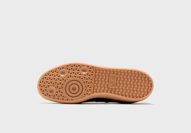 adidas BW Army - Core Black / Core Black / Gum 3
