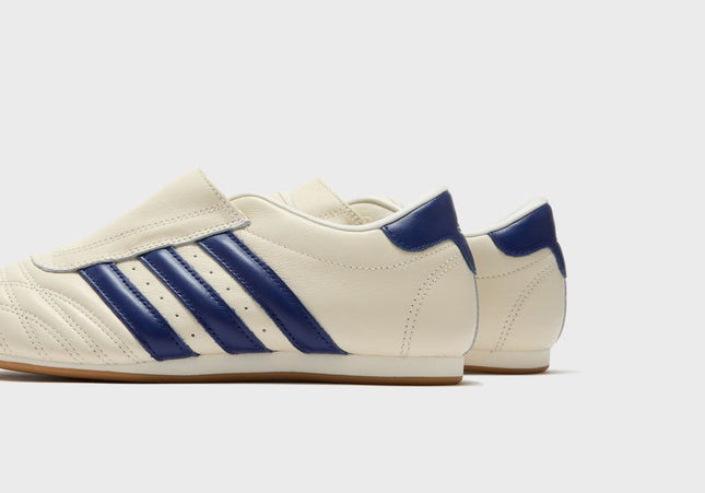 adidas WMNS Taekwondo - Cream White / Victory Blue / Gum 3