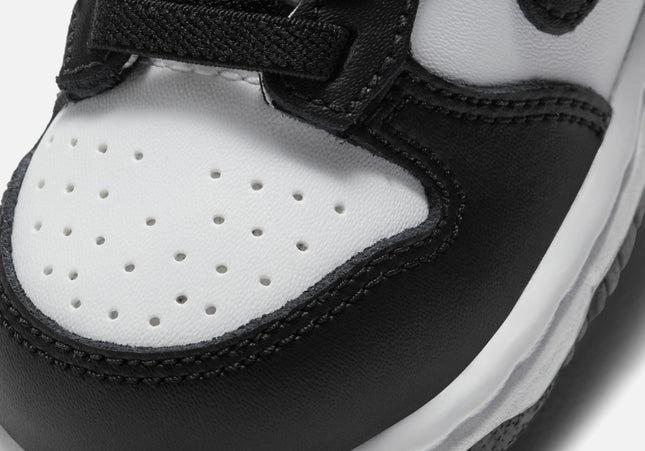 Nike TD Dunk Low - White / Black