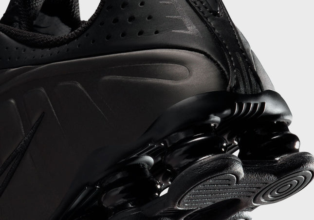 Nike GS Shox R4 - Black / Black / Black / Bright Crimson