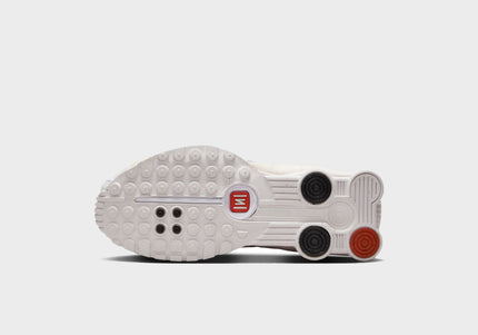 Nike Shox R4 - White / Phantom / Picante Red