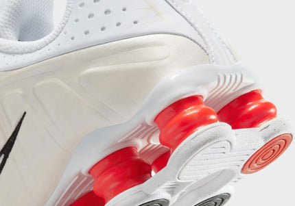 Nike Shox R4 - White / Phantom / Picante Red