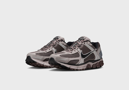Nike Zoom Vomero 5 - College Grey / Black / Cave Stone