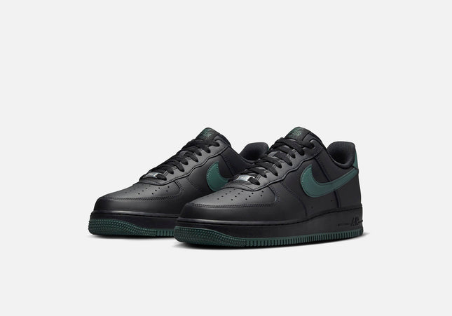 Nike Air Force 1 '07 LX - Black / Vintage Green