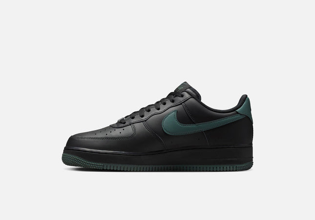 Nike Air Force 1 '07 LX - Black / Vintage Green