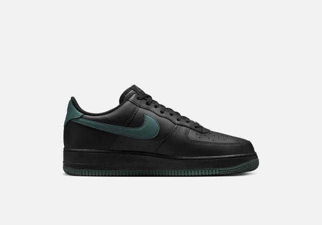 Nike Air Force 1 '07 LX - Black / Vintage Green