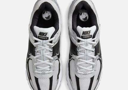 Nike Zoom Vomero 5 - Metallic Silver / Black / Pure Platinum