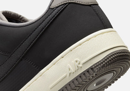 Nike Air Force 1 '07 LV8 - Black / Flat Pewter / Coconut Milk