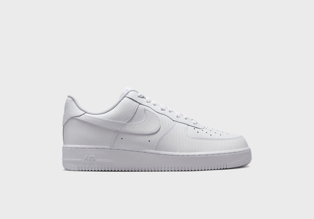 Nike Air Force 1 '07 LV8 - Carbon Fiber White / White