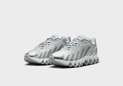 Nike WMNS Air Max Dn8 - Wolf Grey / Off-White / Metallic Silver