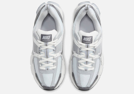 Nike GS Zoom Vomero 5 - Pure Platinum / Metallic Silver / Summit White / Dark Grey