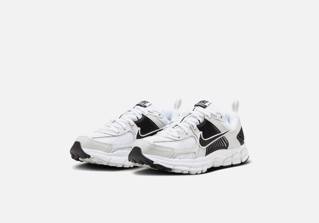 Nike GS Zoom Vomero 5 - White / Black / Platinum Tint / Metallic Platinum