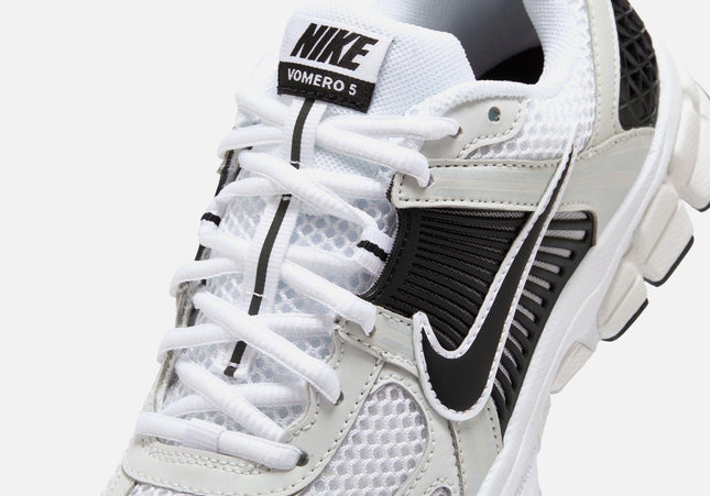 Nike GS Zoom Vomero 5 - White / Black / Platinum Tint / Metallic Platinum
