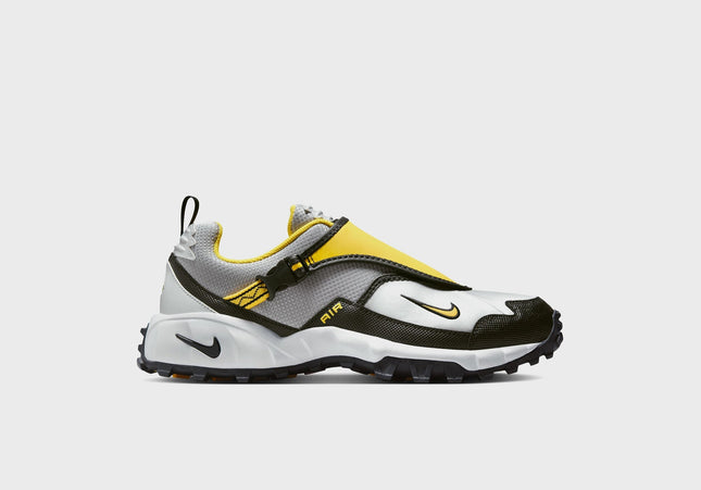Nike ACG Phassad - Black / Yellow Zest / Metallic Silver
