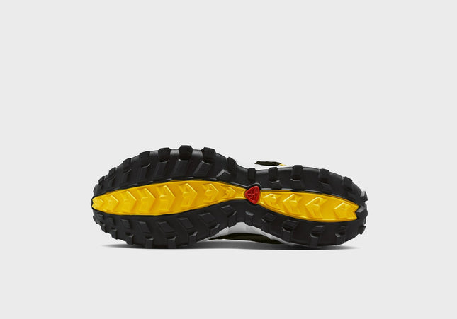 Nike ACG Phassad - Black / Yellow Zest / Metallic Silver