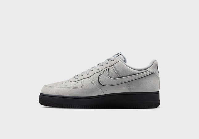 Nike Air Force 1 '07 LV8 - Light Smoke Grey / Light Smoke Grey / Black