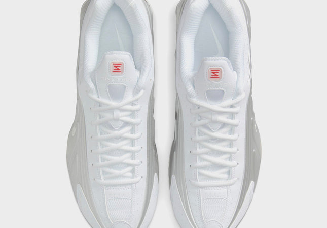 Nike Shox R4 - White / Metallic Silver / White / Bright Crimson