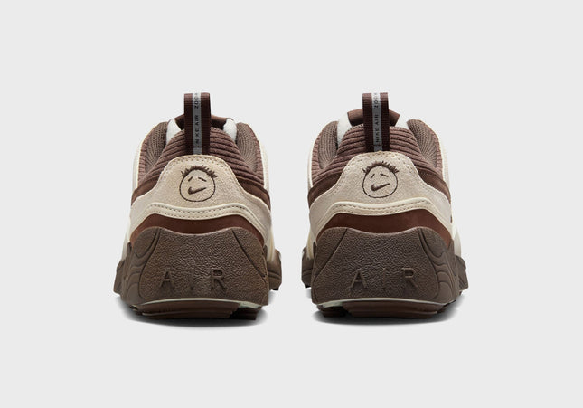 Nike x Travis Scott Nike Zoom Field Jaxx -  Leche Blue / Baroque Brown / Pale Ivory / Light Chocolate