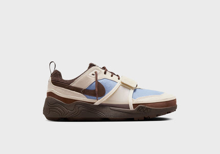 Nike x Travis Scott Nike Zoom Field Jaxx -  Leche Blue / Baroque Brown / Pale Ivory / Light Chocolate