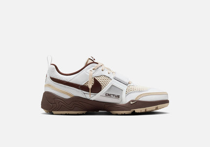 Nike x Travis Scott Jumpman Jack Zoom Field Jaxx - White / Light Chocolate