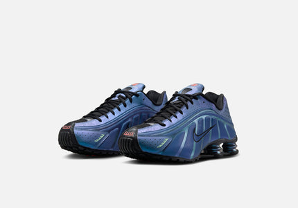 Nike Shox R4 - Black / Hot Punch