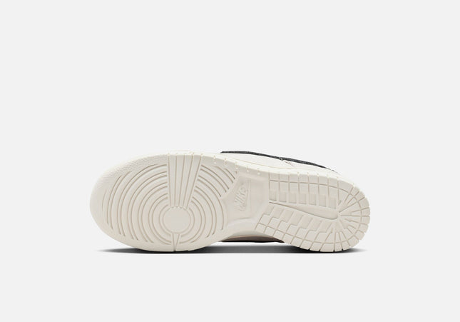 Nike Dunk Low Se - White / Black / Team Red