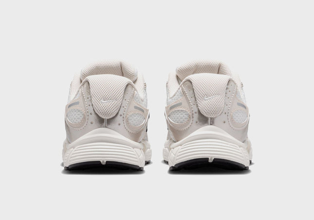 Nike GS V5 Rnr - Summit White / Light Orewood Brown / Sail / Black