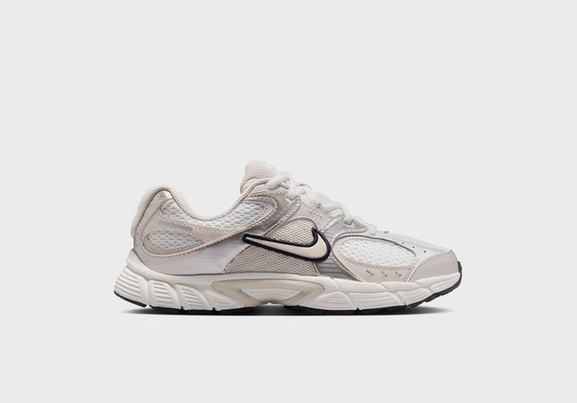 Nike GS V5 Rnr - Summit White / Light Orewood Brown / Sail / Black