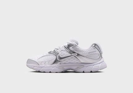 Nike GS V5 Rnr - White / Metallic Silver / Pure Platinum