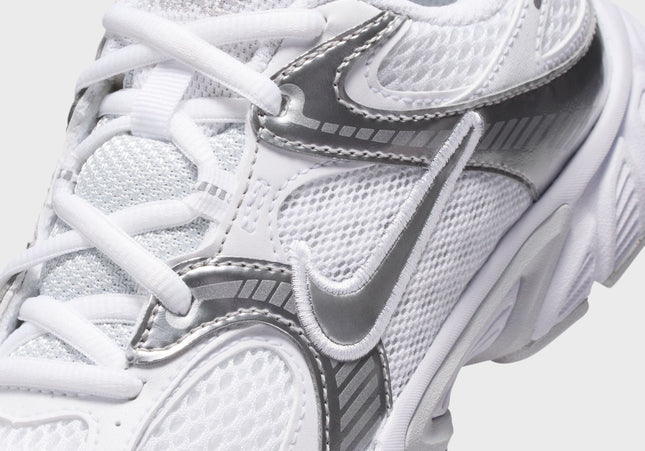 Nike GS V5 Rnr - White / Metallic Silver / Pure Platinum