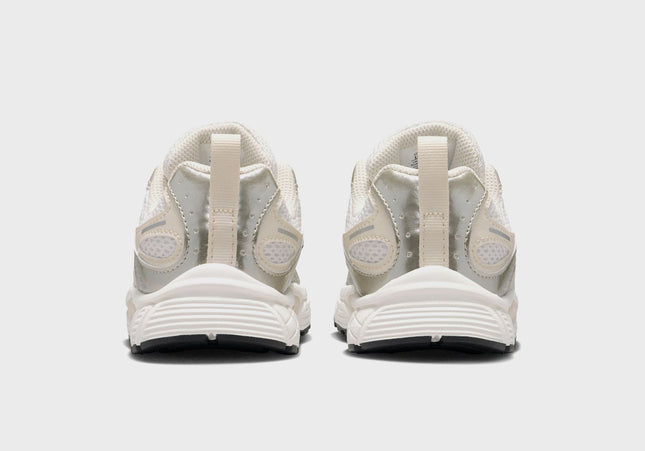Nike PS V5 Rnr - Summit White / Light Orewood Brown / Sail / Black