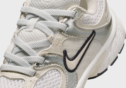 Nike PS V5 Rnr - Summit White / Light Orewood Brown / Sail / Black