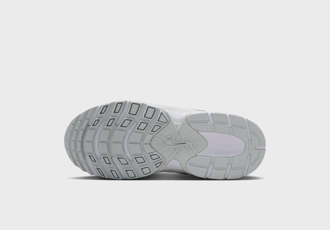 Nike PS V5 RNR - White / Metallic Silver / Pure Platinum