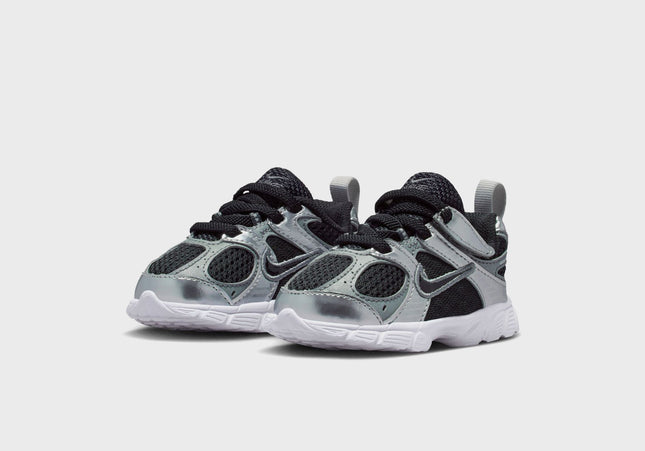 Nike TD V5 Rnr - Black / Black / Anthracite / Smoke Grey