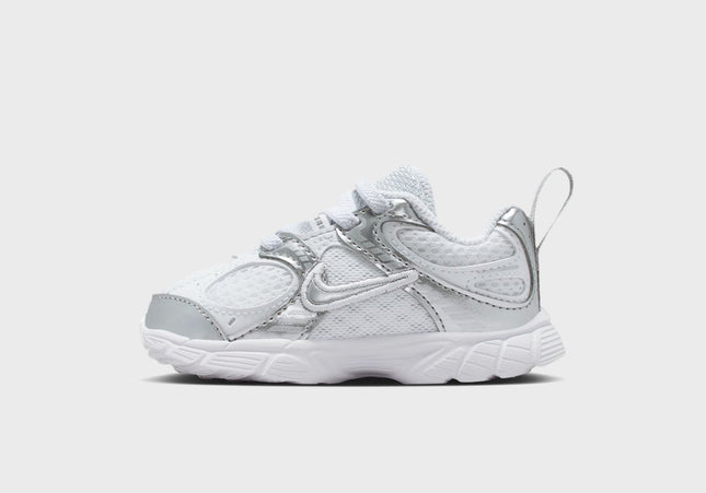 Nike TD V5 Rnr - White / Metallic Silver / Pure Platinum