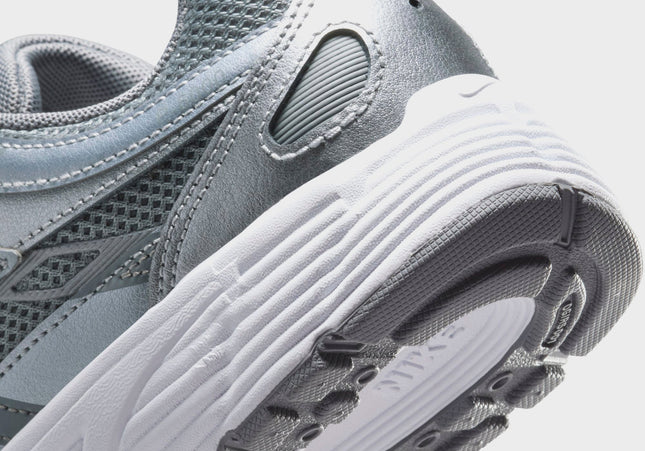 Nike GS P-6000 - Metallic / Cool Grey / White