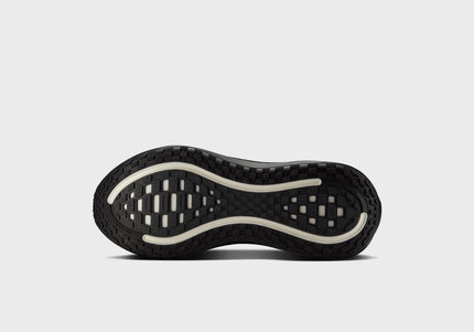 Nike WMNS Vomero Plus - Black / Dark Smoke Grey / Metallic Dark Grey