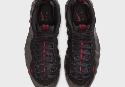 Nike Air Foamposite One - Black / Varsity Red