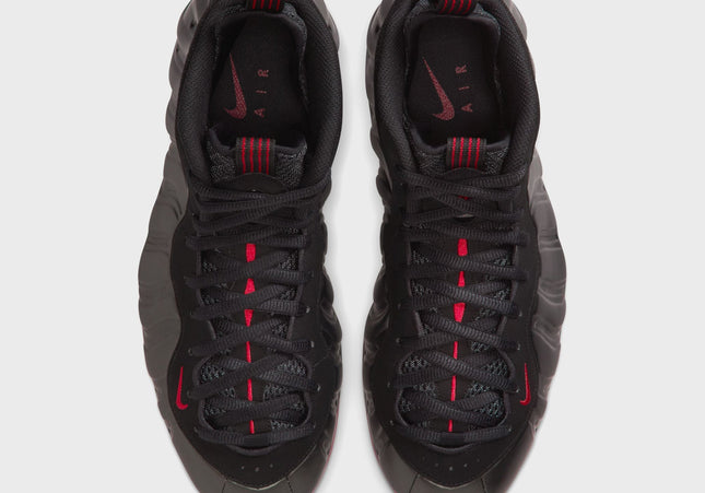 Nike Air Foamposite One - Black / Varsity Red
