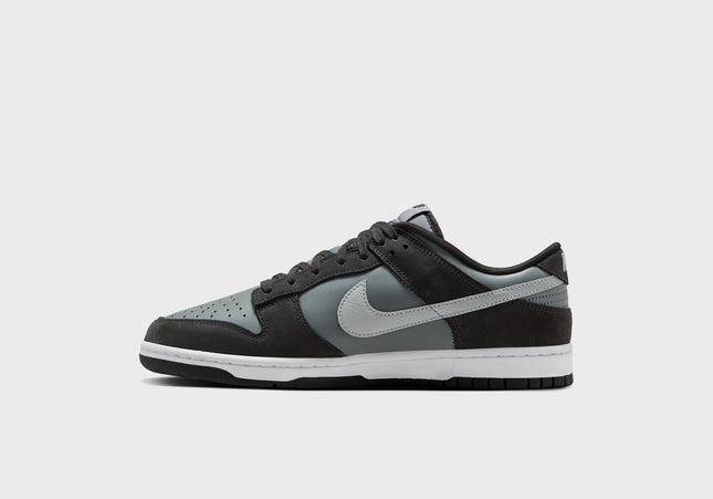 Nike Dunk Low  - Black / Light Smoke Grey / Smoke Grey / White