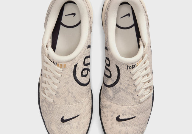 Nike WMNS T90 SP - Pale Ivory / Black