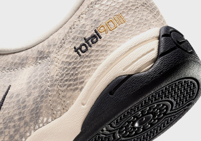 Nike WMNS T90 SP - Pale Ivory / Black