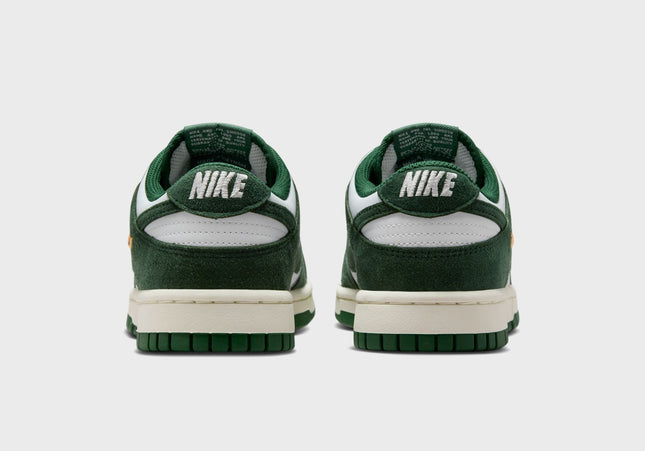 Nike WMNS Dunk Low - Summit White / Gorge Green / Sail