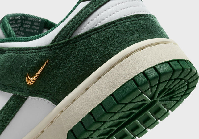 Nike WMNS Dunk Low - Summit White / Gorge Green / Sail