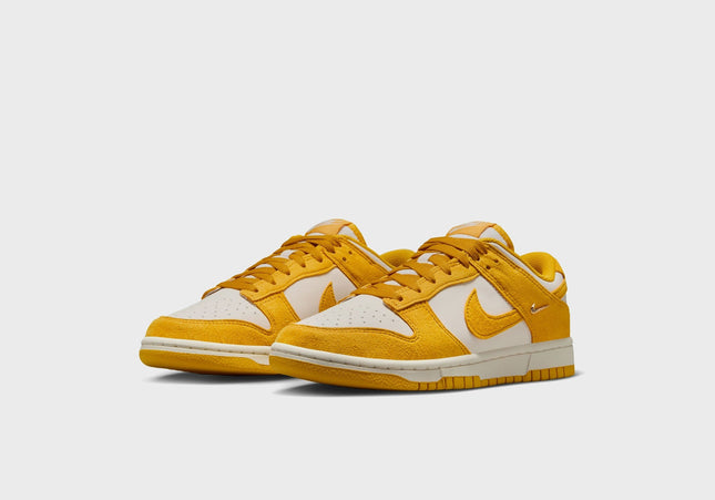 Nike WMNS Dunk Low - Pale Ivory / Dark Sulfur / Sail