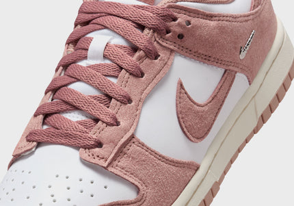 Nike WMNS Dunk Low - White / Particle Pink / Sail / Metallic Silver