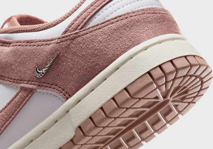 Nike WMNS Dunk Low - White / Particle Pink / Sail / Metallic Silver