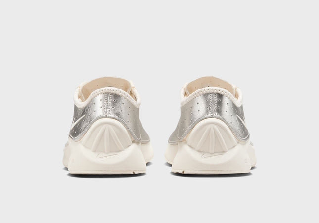 Nike WMNS Air Superfly - Pale Ivory / Metallic Silver