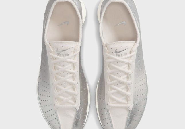 Nike WMNS Air Superfly - Pale Ivory / Metallic Silver